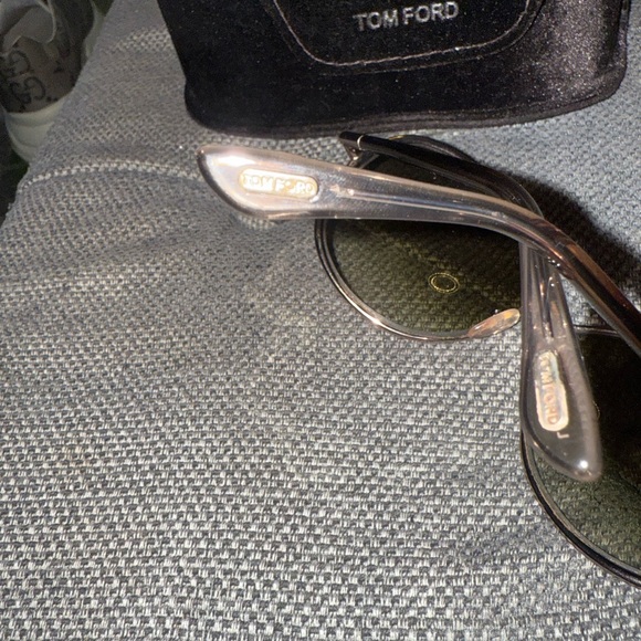 Authentic Tom Ford sunglasses - Picture 2 of 16